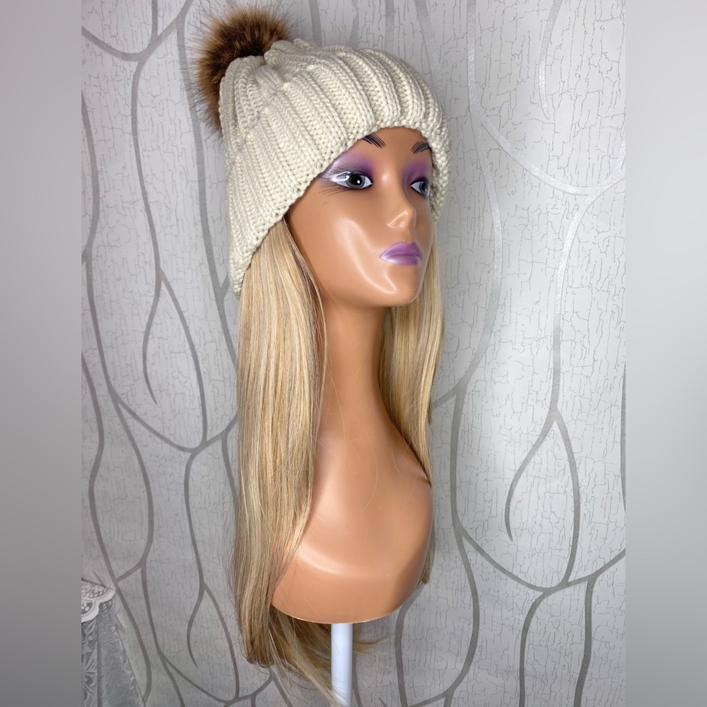 🎀 18” Blonde Wig Cream Beige Knitted Hat Detachable 🎀